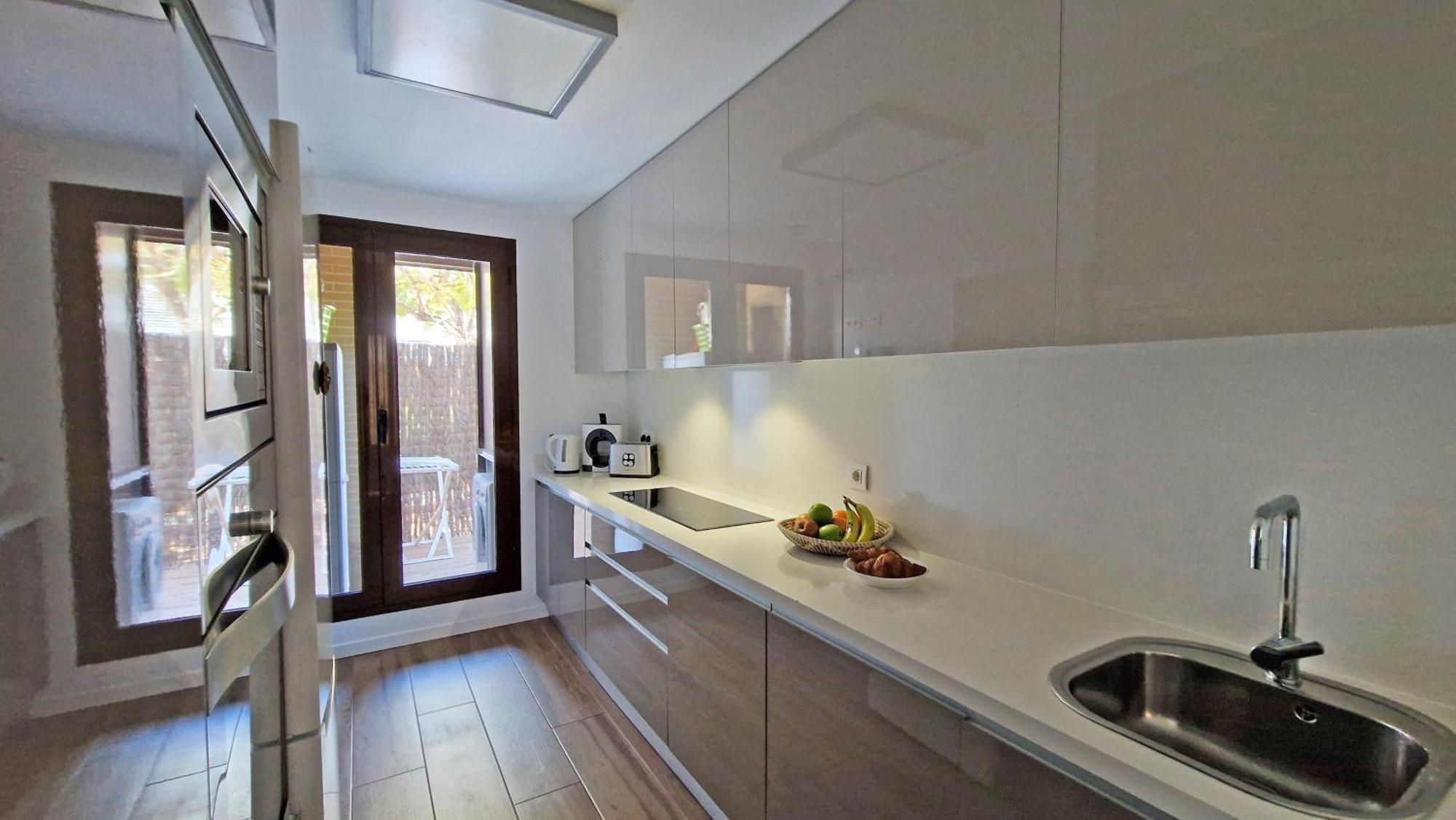 Brisas Del Arenal Apartment ฮาเวอา ภายนอก รูปภาพ
