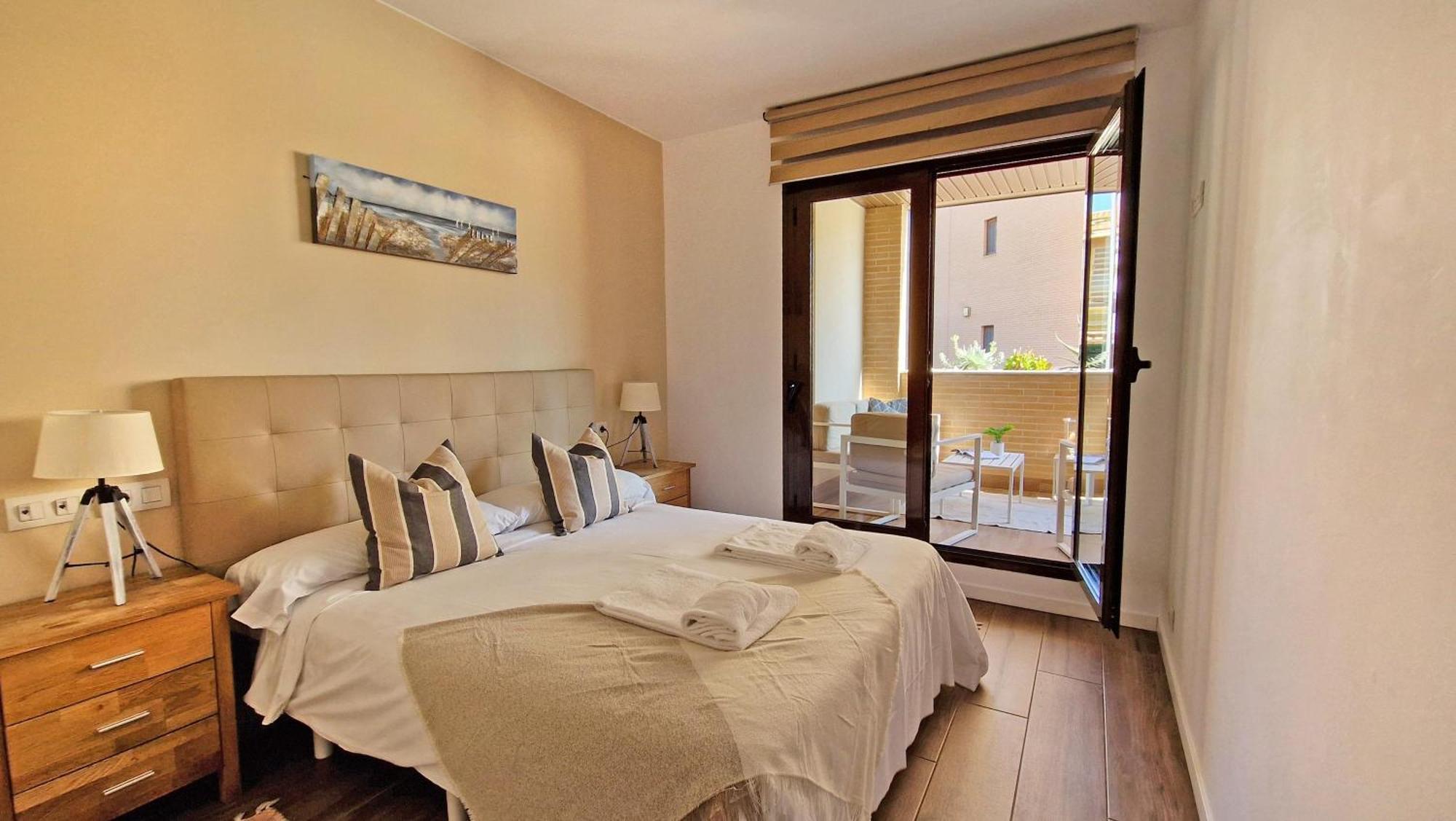 Brisas Del Arenal Apartment ฮาเวอา ภายนอก รูปภาพ